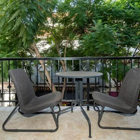 Apartment Charming 3-bed In Fuengirola