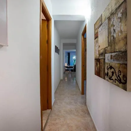 Charming 3-bed In Fuengirola