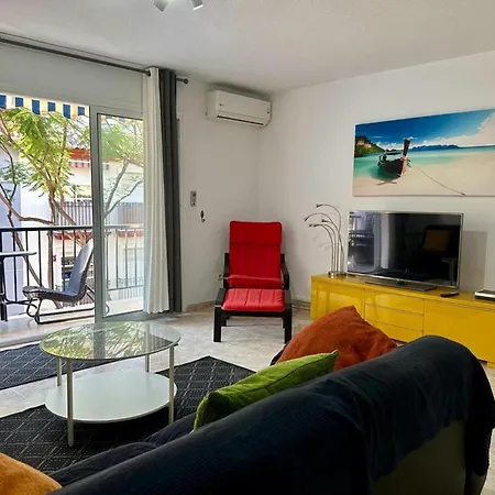 Apartment Charming 3-bed In *