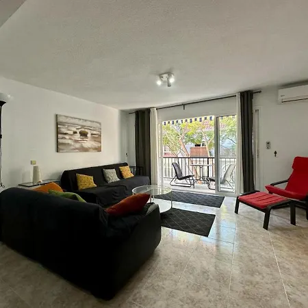 Charming 3-bed In Apartment