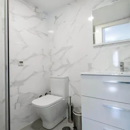 Charming 3-bed In
